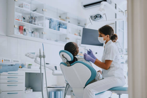 Best Tooth Extraction  in Red Lick, TX